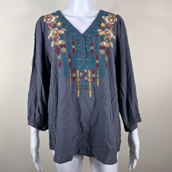 Andreé by Unit Boho Floral Embroidered Peasant Blouse in Blue/Gray - Picture 1 of 9
